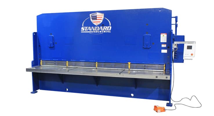 Gulf States Saw & Machine CO. offers commercial grade hydraulic plate shears such as the Standard Industrial CNC Hydraulic Plate Shear in multiple models.