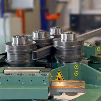 Roundo 4R 4-roll Angle Roll Machine